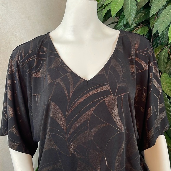 WHBM MATTE DUAL NECKLINE JERSEY KIMONO TOP - Picture 6 of 11